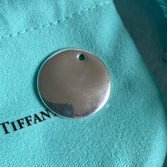 Authentic Tiffany Elsa Peretti Large Round pendant - Picture 4 of 13